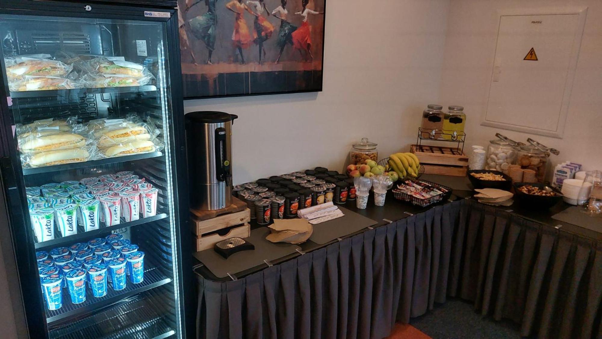 Kepler Club Riga Airport Hotel - Airside Eu Transit Area Ieki 外观 照片